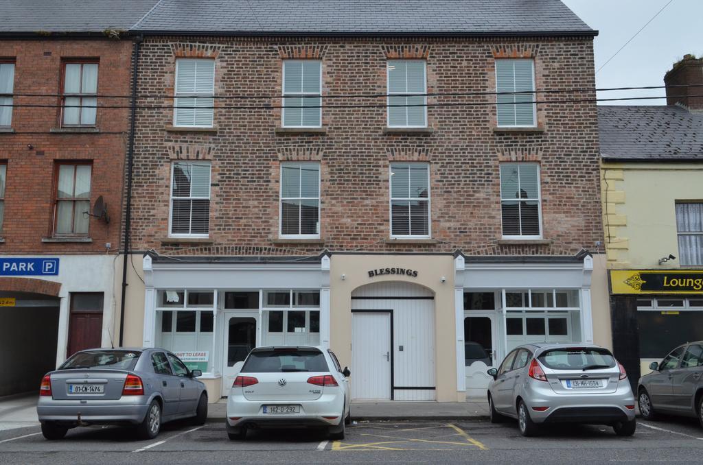Blessings Studio Apartments Cootehill エクステリア 写真